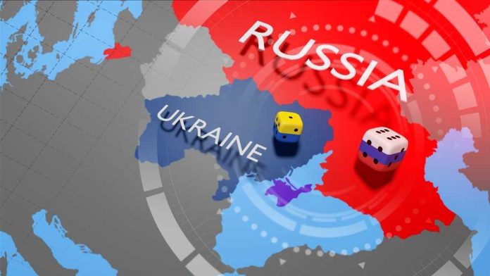 2109113468 Map of Ukraine and Russia with dice on top