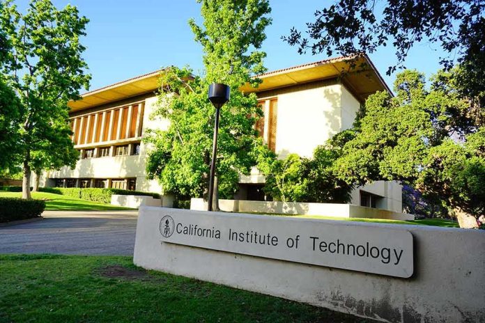shutterstock_1275438865 Exterior view of the California Institute of Technology building surrounded by trees